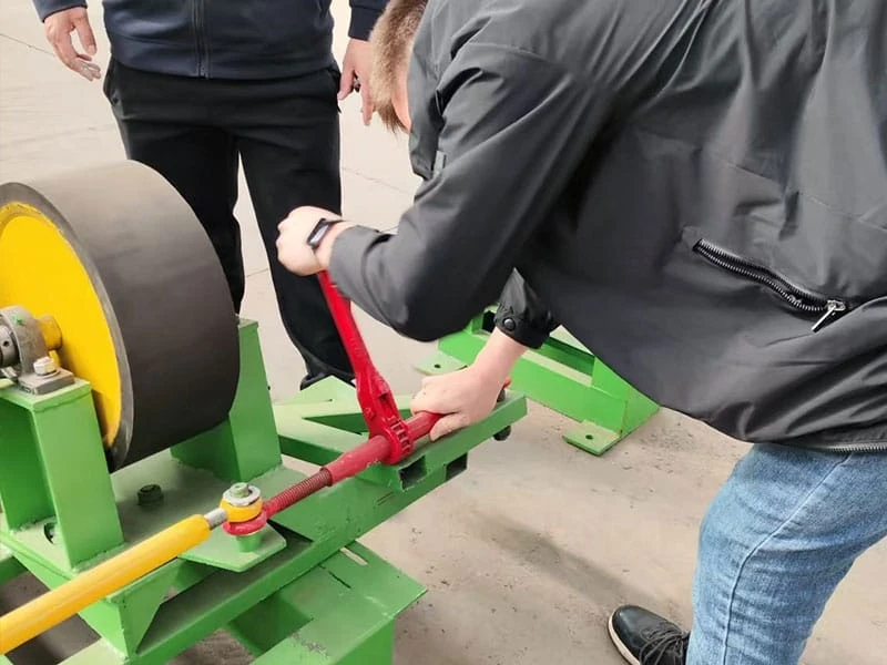 Центральноазиатский заказчик принял оборудование для обработки антикоррозийных стальных труб 3PE